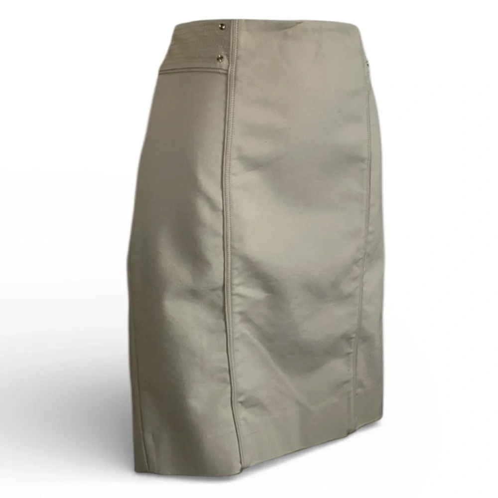 WHBM White House Black Market pencil skirt, Women's 6 tan khaki rivet & cord EUC
